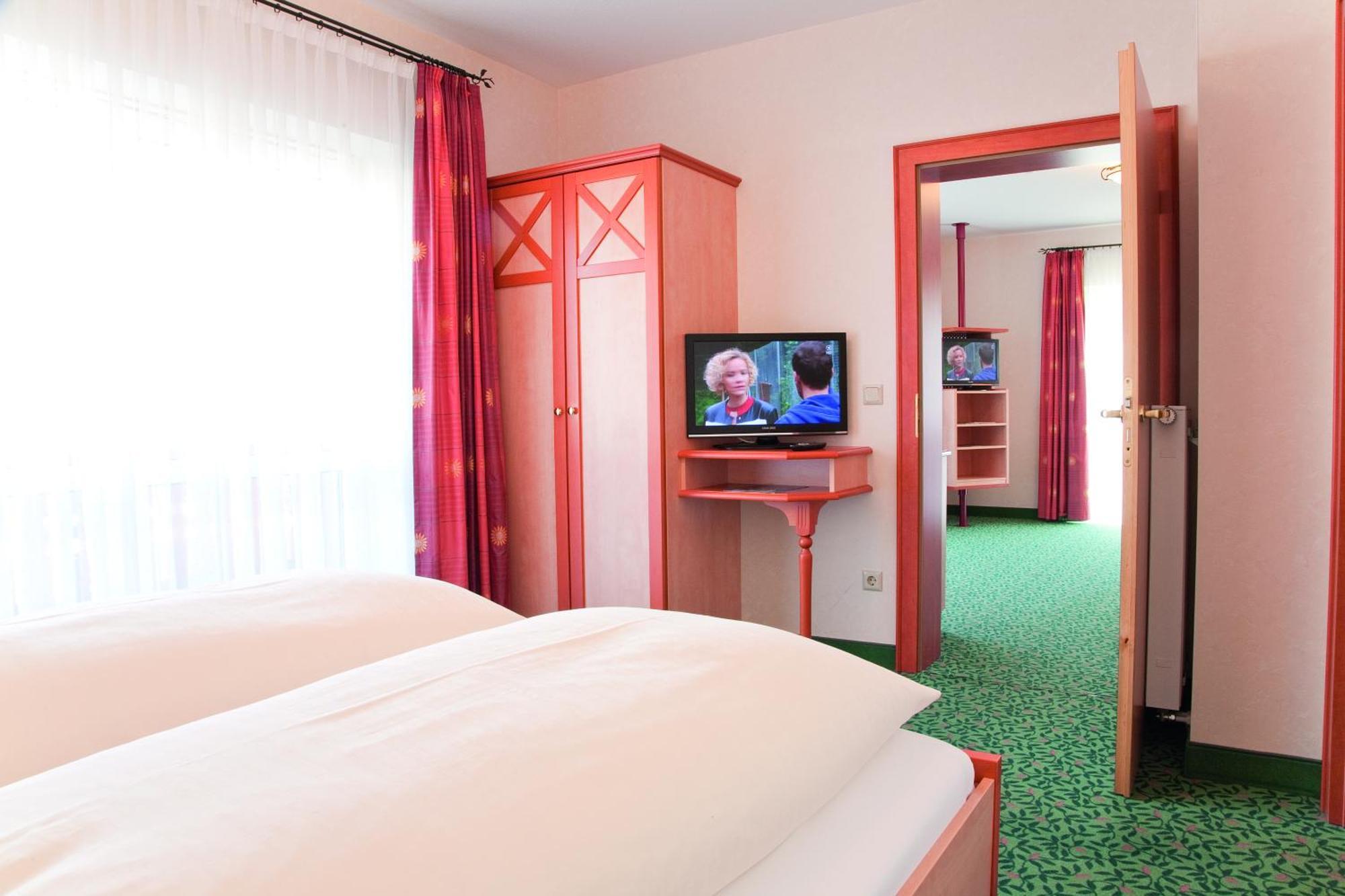 Landkomfort Hotel Elsenmann วิลลิงเงิน ห้อง รูปภาพ