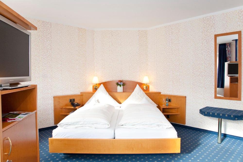 Landkomfort Hotel Elsenmann วิลลิงเงิน ห้อง รูปภาพ